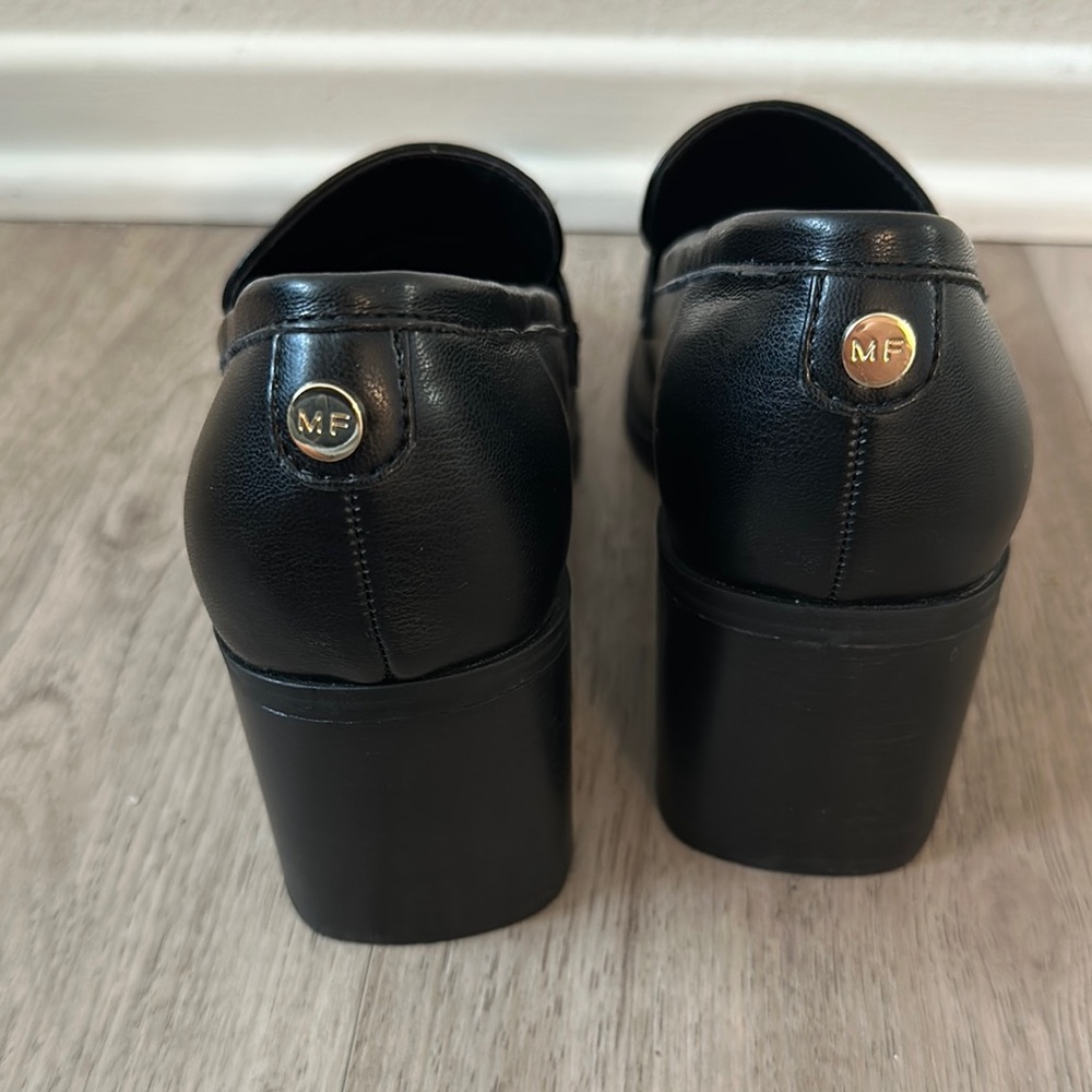 Marc Fisher Kchris Black Womens Loafers - Picture 2 of 10